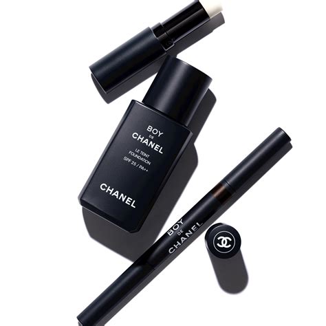 chanel boy maquillage